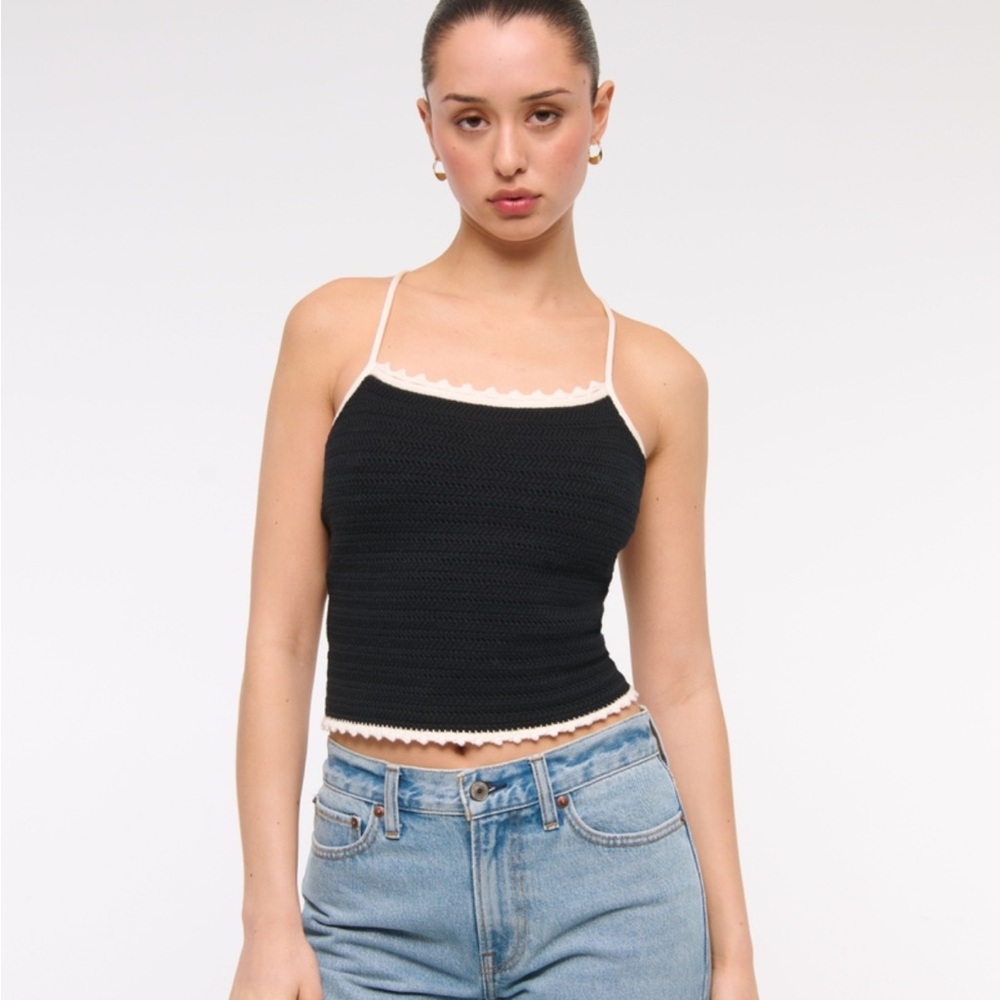 Abercrombie and Fitch crochet style tie back tank, size large NWT